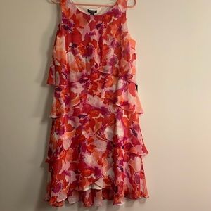 SLNY Summer Flowery Flowy Dress